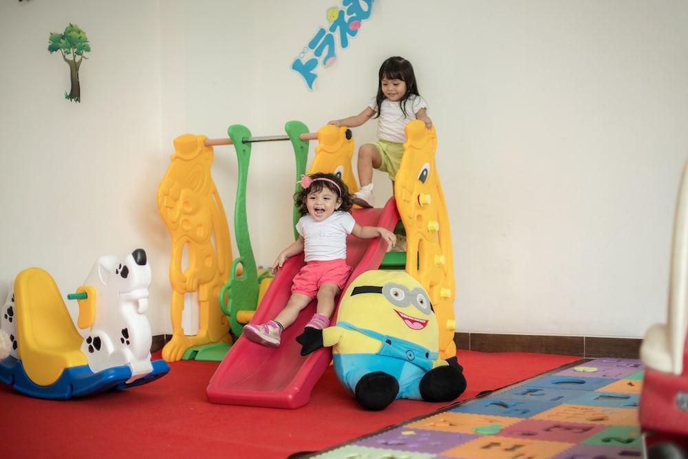 Khas Makassar Hotel מראה חיצוני תמונה