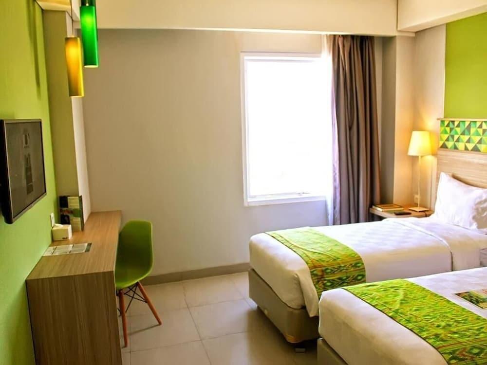 Khas Makassar Hotel מראה חיצוני תמונה