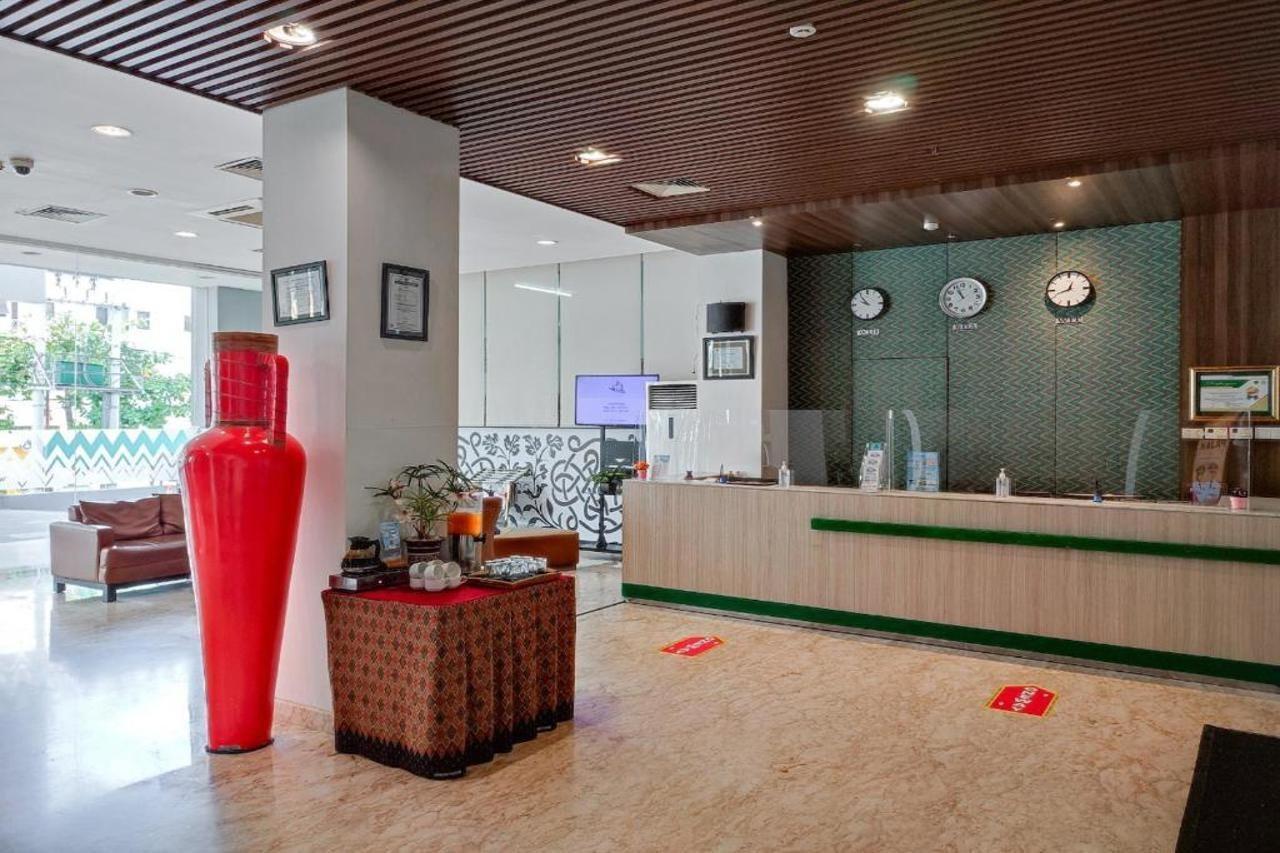 Khas Makassar Hotel מראה חיצוני תמונה