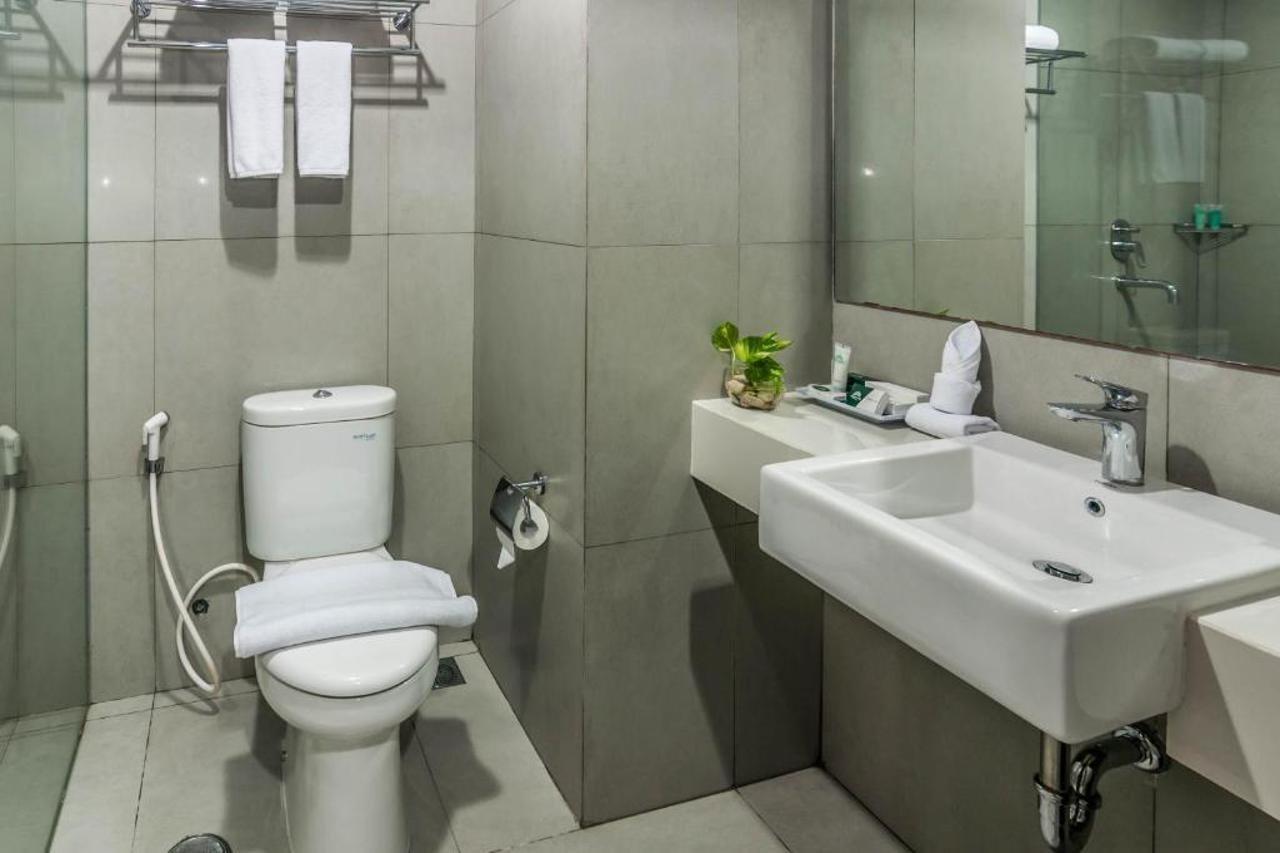 Khas Makassar Hotel מראה חיצוני תמונה